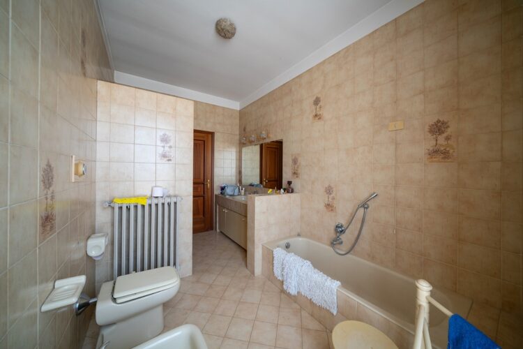 Bianchini 013 1785142669 gallery 750x500